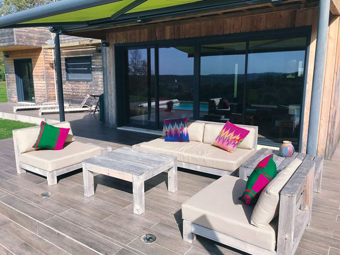 Bespoke specialist outdoor cushions for Holiday Park seating and patio areas